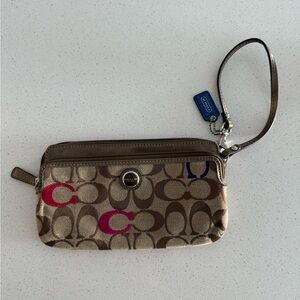 Coach Wristlet - like new